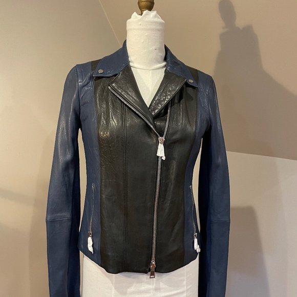 Vince Womens Leather Jacket Medium new with tags Black with Blue accents.